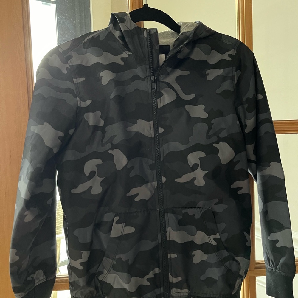 Old navy boys camo jacket L